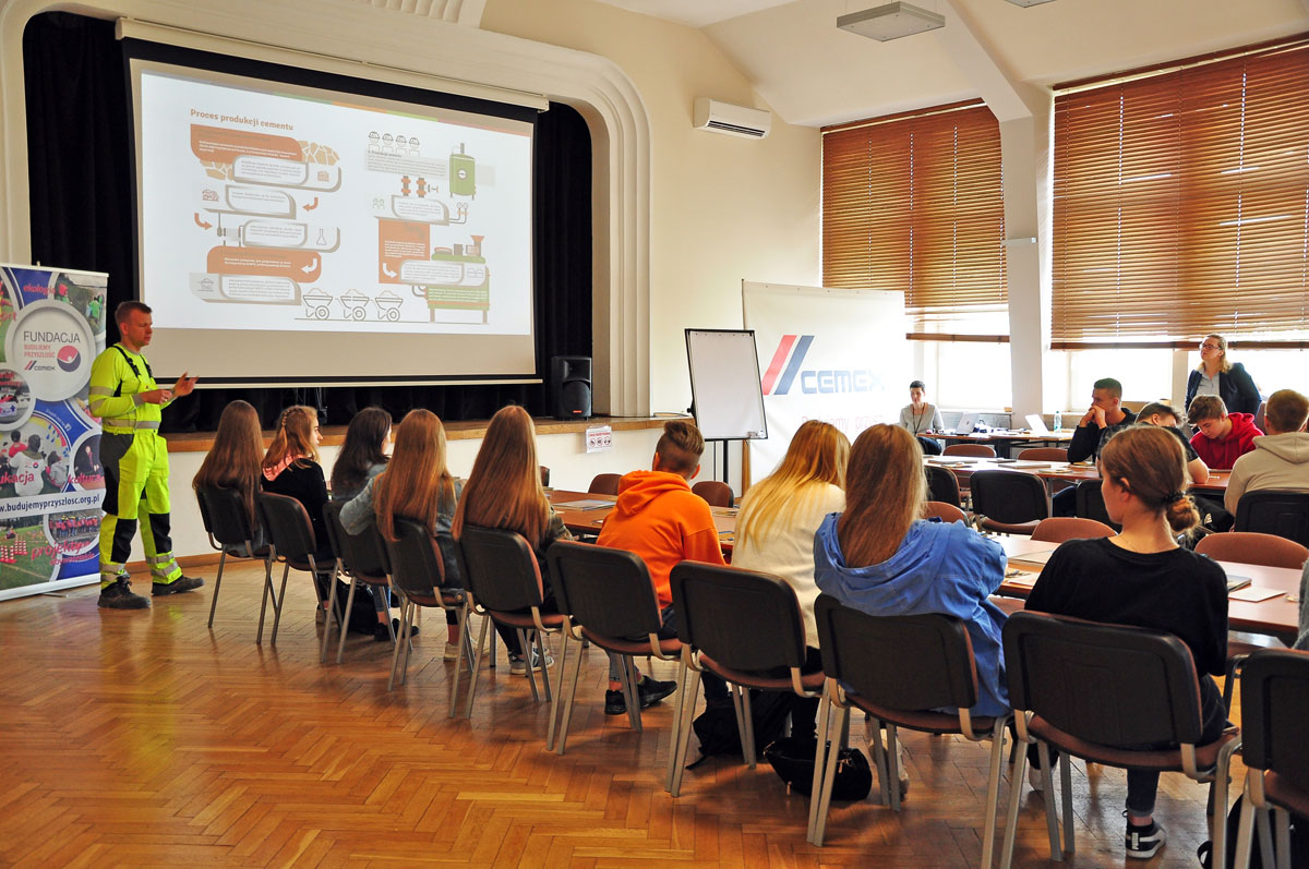 cykl spotkań edukacyjnych w Cementowni Chełm